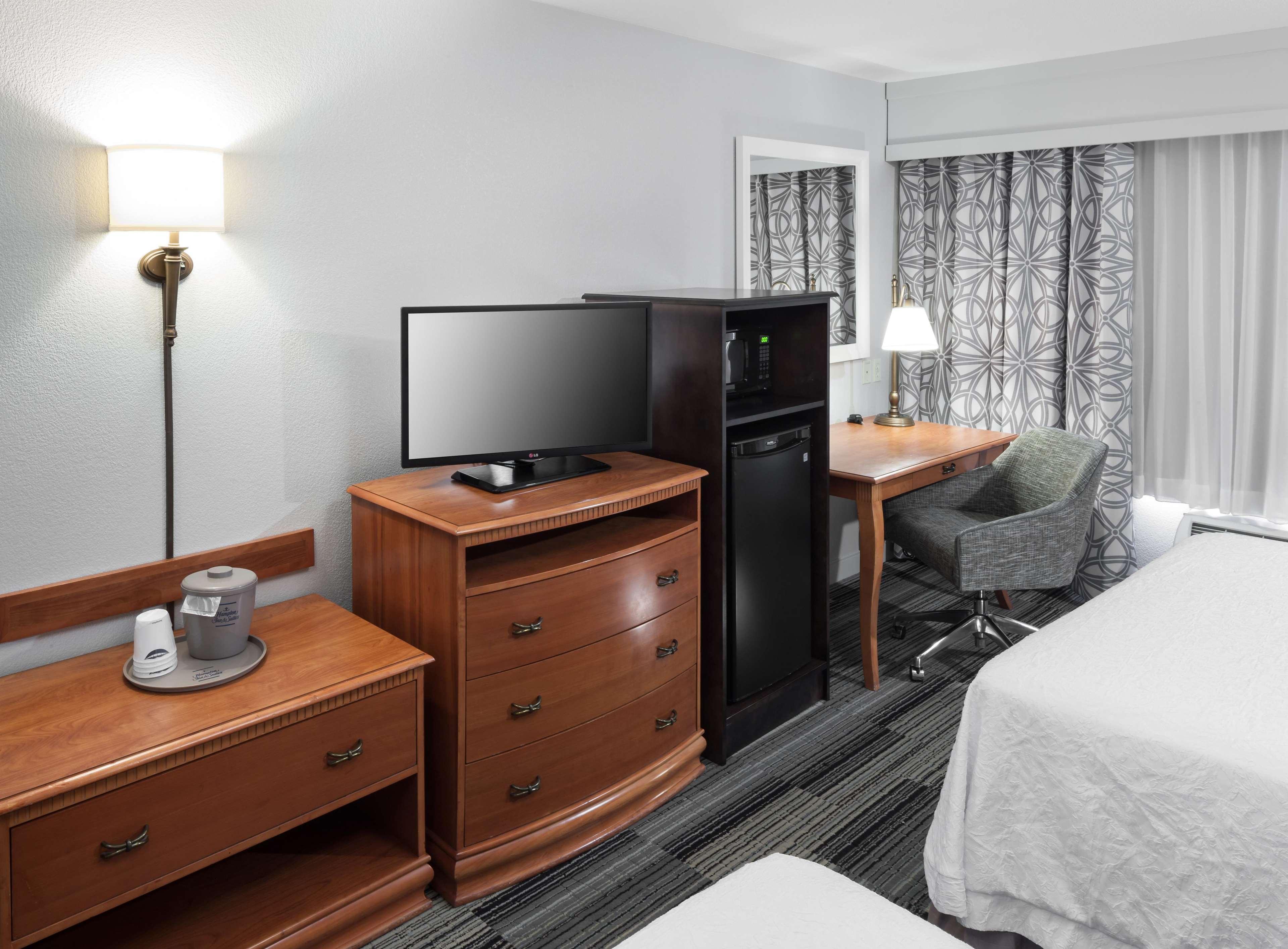 Hampton Inn & Suites Tulare Kültér fotó
