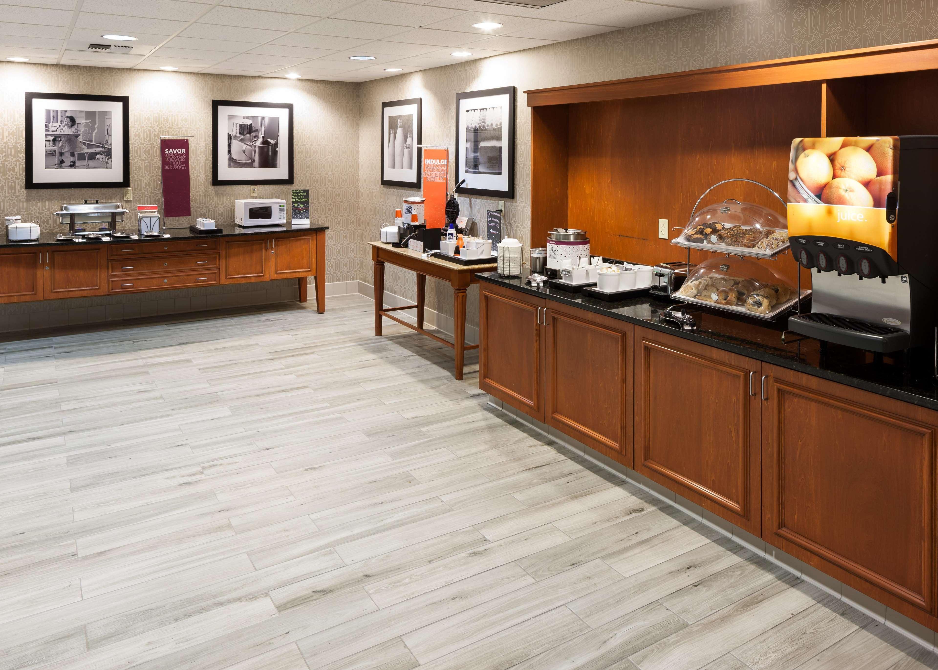 Hampton Inn & Suites Tulare Kültér fotó