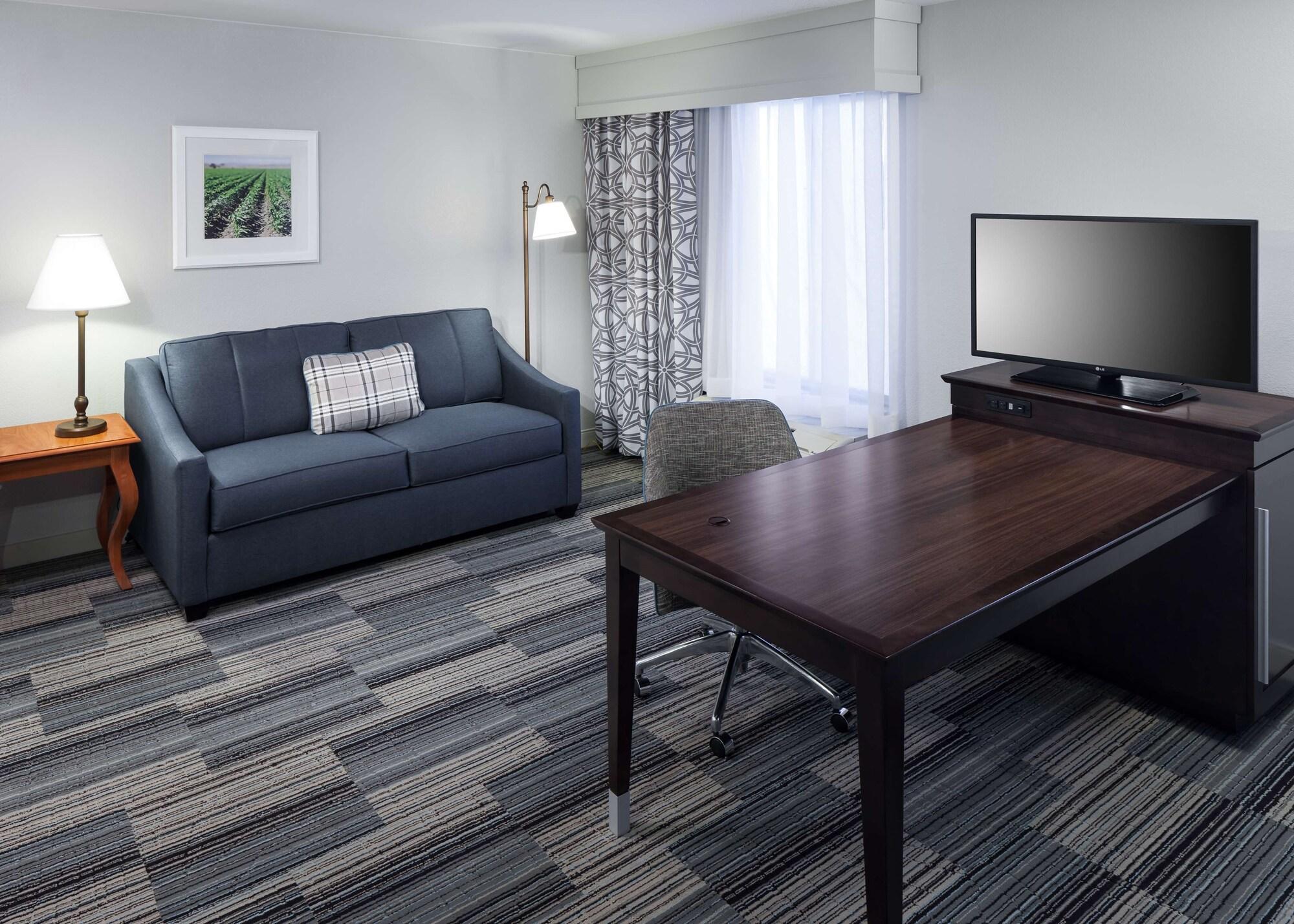 Hampton Inn & Suites Tulare Kültér fotó