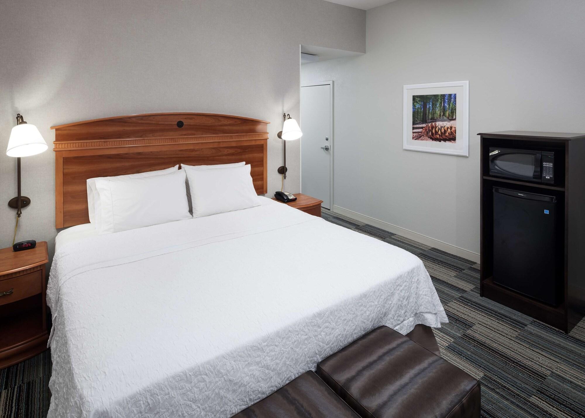 Hampton Inn & Suites Tulare Kültér fotó