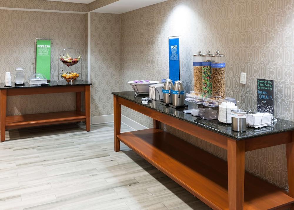Hampton Inn & Suites Tulare Kültér fotó